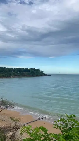 tenang, masih di Pamekasan Mad 😁 #wisatapamekasan #enjoypamekasan #pantaijumiang #fypシ #explorepamekasan #exploremadura #exploreindonesia #explorejawatimur 