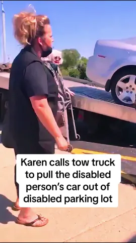 Im disabled but karen call tow truck to pull my car out of disabled parking lot #karen #karensgoingwild #karensoftiktok #america #real #foryou #viral #funnyvideos #trynottolaughchallenge #usa_tiktok #fypシ #trynottolaugh 