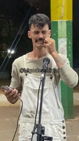 Mande esse video pra alegrar o dia de alguem 