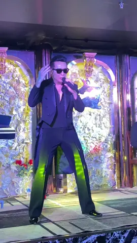 Danh ca Nguyễn Hưng cho đêm nay tại Hà Nội! anh vẫn xuất sắc và tuyệt vời 😍❤️❤️❤️#NguyenHung #tronghaisinger #bolero 