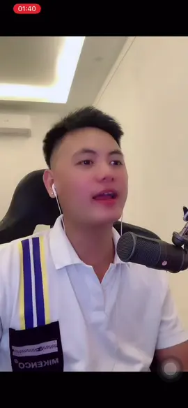 Ngày hôm ấy em đi chống lầy