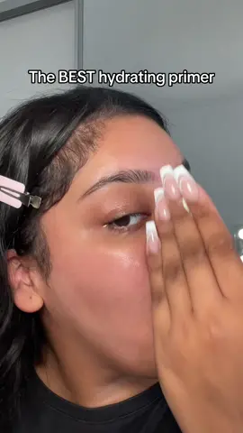 The BEST hydrating face primer #primer  #bobbibrownprimer #vitaminenrichedfacebase #skinprep  #skincare #makeup #fyp 