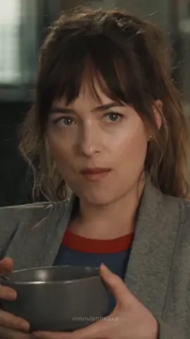 Proper reaction to a break up 🥶😂 Armie Hammer & Dakota Johnson in Wounds (2019)