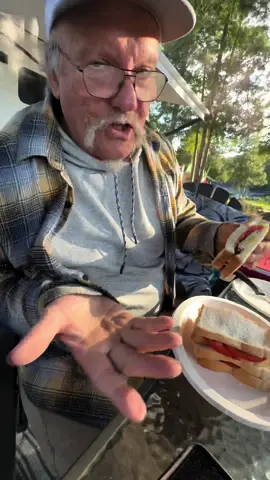 #fypシ #foryou #foryoupage #fy #viral #quebec #mtl #sandwich #food #montpellier #funny #drole #lol 