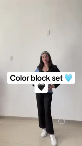 Color block set 🩵🖤 VE A MI IG: estilo.izumichel PARA MÀS! #estiloizumichel #asesoriadeimagen#outfitinspiration #fashiontips#fashiontiktok #fashioninspo 