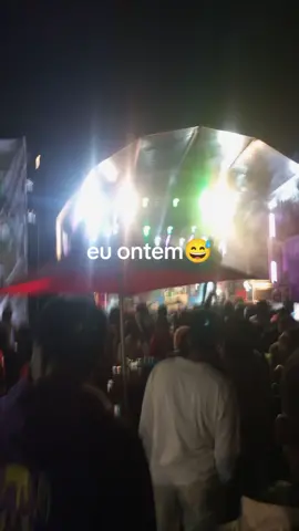 estou a pedir dizer chefe que estou doente...😅🍺🍻