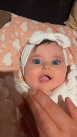 #tiktokfrance #soolking #tiktok #explorepage #الشعب_الصيني_ماله_حل😂😂🙋🏻‍♂️🇧🇭_ #هشتاك_تيك_توك #bebeslindos #bebeslindos #babyface #kabyle_dz🔥🔥🔥🇩🇿🇩🇿🇩🇿🇩🇿🇩🇿 #baby #babytiktokforbaby #babygirl #algeriendeparis #اشهد_ان_لا_اله_الا_الله #القرآن_الكريم🌺🤲 #tunisienne🇹🇳_maroco🇲🇦_algérien🇩🇿 #algerienne #marocaine🇲🇦🇲🇦 #paris #babylove 