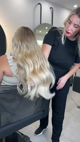 Rubio vainilla🙋🏼‍♀️🌟 #balayage #balayagehair #balayagehighlights #rubiosperfectos #rubiovainilla #blondehair #blondie #hairtransformation 