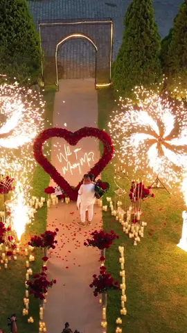 luxury proposal lebanon 🇱🇧  . . . #Lebanese #couple #lebanon #candles #proposal #proposalgoals #proposalideas #lebanonproposal #lebanonweddings #proposallebanon 