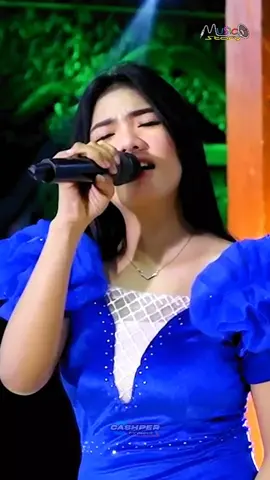 #akhirsebuahcerita #lusyanajelita #adella #dangdutan #dangdutasyik #dangdutkoplo #dangduttiktok #koplotiktok #dangdutkoploindonesia  𝐉𝐮𝐝𝐮𝐥 𝐥𝐚𝐠𝐮 : Akhir sebuah cerita 𝐀𝐫𝐭𝐢𝐬𝐭 : Lusyana Jelita 𝐀𝐫𝐚𝐧𝐬𝐞𝐦𝐞𝐧 𝐌𝐮𝐬𝐢𝐜 : Om Adella 𝐏𝐫𝐨𝐝𝐮𝐜𝐭𝐢𝐨𝐧 : Henny Adella 𝐒𝐮𝐦𝐛𝐞𝐫 𝐯𝐢𝐝𝐞𝐨 : https://youtu.be/OUWf4z3hjYM