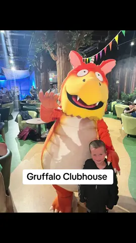 The Gruffalo Clubhouse 📍 #blackpool #thingstodoinblackpool #thegruffaloclubhouse #softplay #thegruffalo #zogg #juliadonaldson #juliadonaldsonbooks #holiday #fyp #sensoryroom #sensoryspace #ballpitt 