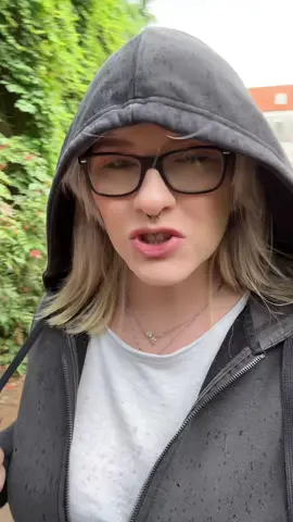 Wunderbares Sommerwetter, ich liebe es 🤓😅  #fy #fyp #fürdich #füreuch #sommer2023 #regen #fail #👍🏻 