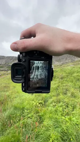 Stop scrolling and look at this picture 🥹.. #iceland 