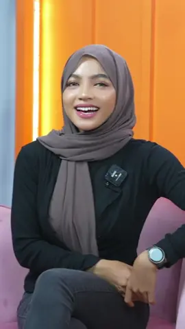 Serius tanya, kalau menggunakan hijab tapi kontennya begitu memang boleh ya?