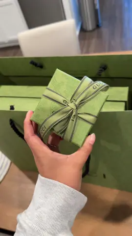 #unboxing #gucciunboxing #guccighostring #houston #thewoodlands 