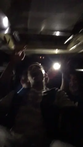 اااااي😂😂#algeria #rai #oran #blida #like #bus #fypシ #music #voiture #friend #dance #algerie #dz #الجزائر #راي #مريول #foryou #light #montage #capcut #smiledaychallenge 