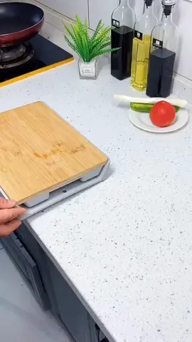 Drawer cutting board #cutboard #cuttingboard #kitchenhack #kitchengadgets #kitchengadget 