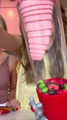 Your bestie will be begging for this! 🍬 #candy #candylavalamp 
