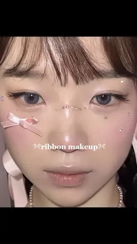 oi mores #makeuphacks  #makeuplook #ribbon #foryou #beautyhacks #coquettemakeup #asianmakeup 