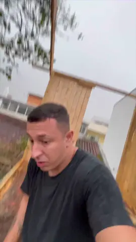 Quarto gamer NA ARCORE COM RAIOS 🌳🌳 #challenge #abrigo #viral #desafio #raios #chuva #casanaarvore 