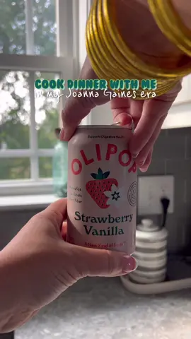 Skipped the asparagus because i didnt feel like listening to my kids complain. #joannagaineswannabe #magnoliatable #momtok #sahm #cookdinnerwithme #dinner #beefribs #momof5 #Lifestyle #lifestyleblogger #joannagaines 