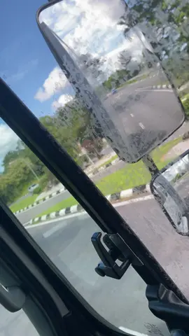 #CapCut #tiktoksarawak #fypシ゚viral #engkilili #kuchingsarawak #vibes #sarawaktiktok 