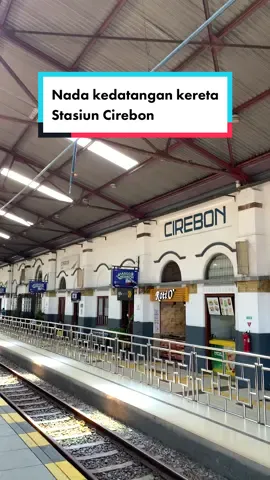 Kasih rating nada kedatangan Kereta Stasiun Cirebon⭐️⭐️⭐️. #fyp #keretaapi #keretaapiindonesia #railfansoftiktok #railfans #storykeretaapi #stasiuncirebon #daop3cirebon #kedatangankeretaapi #belstasiun 