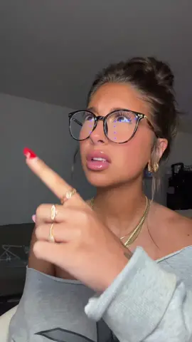 song gets me so lit #fyp #goldjewelry #cutshirttutorial 