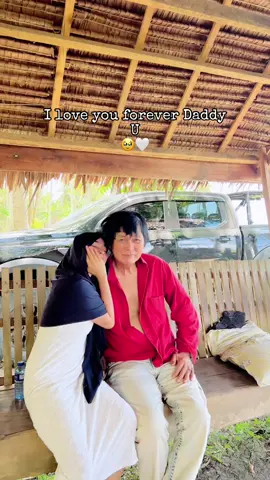 Araw araw namin ipaparamdam sayo na sobrang mahal ka namin,You May Not Be the Perfect Father. hindi kami mag sasawang alagaan at mahalin ka💋This Is The Kind Of Love You Deserve.💖       