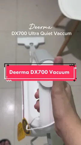 Simot lahat ng dumi sa sahig, pwede din gamitin pang linis ng ibang furnitures like sofa or sa mga corners ng house natin 🥰 #deerma #deermavaccum #dx700vacuumcleaner #vacuum #vaccumcleaner #strongsuction #cleaning #homebuddies #appliances 