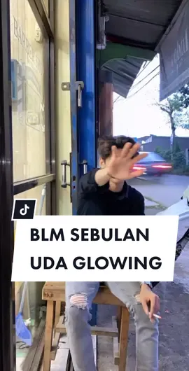 bulum juga ada seminggu uda keliatan hasilnya #bromen #skincarecowok #bromenskincarepria 