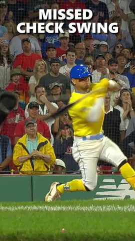 After a missed check swing call, the Red Sox walk it off on a GRAND SLAM!
 
 #MLB #baseball #highlights #redsox #walkoff 