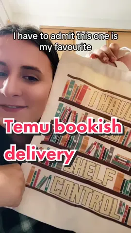 Temu bookish delivery 📦💕 #temu #temubookishhaul #bookishhaul #bookishmail #BookTok #booktoker #books #bookish #booklover #bookobsessed #booktokcommunity #bookworm #BookRecommendations #bookrecs #reading #readersoftiktok #bookishbag #bookishpins #dejavu 