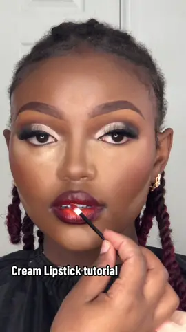 #makeuptutorial #eyebrowtutorial♥️ #lipsticktutorial #makeupartistinkenya #kenyantiktok🇰🇪 #blossomlipstickpallete 
