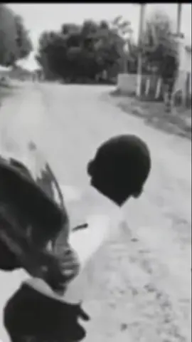 #CapCut çantanı okulun üçüncü katında atıp kaçan ben sonum bu olacak tabi😂😂