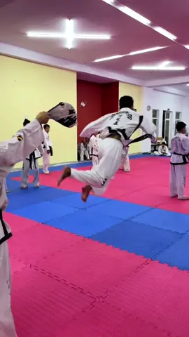 380° Kicked @SokMean♏️ Training ITF #ITF #taekwondo #training #tiktok #youtube #kicked #cambodia 