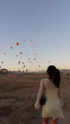 this is your sign to go to turkey 🇹🇷✨#capadocia 