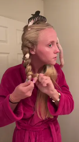 These turned out too good - All supplies linked in my amazon 🤩 #haircare #hairroutine #HairCareTips #hairtutorial #hairstyles #haircareroutine #contentcreator #fashioncreator #creatorinspo #microinfluencer #workfromhome #onlinebusinessowner #workfromwifi #workfromphone #summerbreak #summervacation #summer2023 #summerplans #summervibes #summerjob #paschool #pastudent #physicianassistant #paschooladvice #paschoollife 