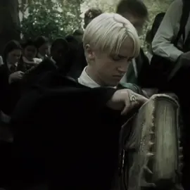 my boyfriend. #harrypotter #harrypotteredit #dracomalfoy #dracotok #slytherin #poa #hogwarts #vcnascvrse #fyp #foryoupage #foryou #viral #xyzbca #blowthisup #hp #edit #dracomalfoyedit 