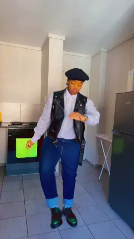 Kwaze kwaaa💃💃💃 lets drink water fam