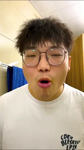 #tooth #cleaningteeth #toothwhitening #dentist #toothpowder #yellowtooth #popular #foryou #fypシ 