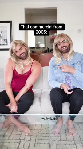 WHERE ARE THESE TWINS NOW 😭 #astigmatism #early2000s  #millennialmemes #90skids #nostalgia #millennialproblems #90sthrowback 