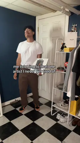 Someone tell this man to drop an album already, its been way too long. We forgive you for what happened at coachella, you just gotta make music. If travis can drop utopia, you can drop an album too #frankocean #blond #hiphop #druski #funny #comedy #relatable 