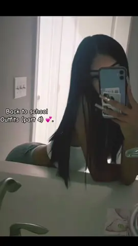 🕺. #backtooschool #school #outfitideas #fypシ #fyp #latina #fits #ideas #pinterest 