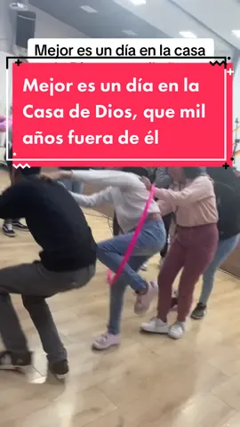 Juegos en equipo #dinamicasdivertidas #jovenescristianos #rompehielo #juegosengrupo #amistad #fortalezadivina #quito_ecuador🇪🇨 