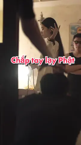 Một lòng hướng Phật - Nhang gãy làm đôi (pháp phục thêu tay Tulip)  #chaptaylayphat  #trendchaptaylayphat #tuyetmailayzi #xuhuong 