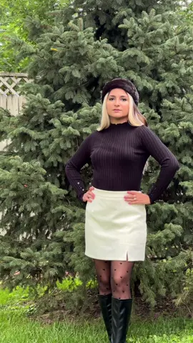 Usaria esse look ? Eu estou simplesmente apaixonada nele 🖤 #outfit 