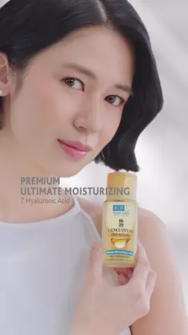 Udah pada tau Hada Labo Premium Series ini? 💛 Hada Labo Gokujyun Premium Ultimate Moisturizing Lotion dengan High Quality 7HA yang memberikan kelembapan dan hidrasi dalam jangka panjang untuk menghasilkan kulit yang sehat & glowing. ❤ Hada Labo Gokujyun Alpha Premium Ultimate Anti Aging Lotion mengandung 7 ingredients utama sebagai anti aging dan moisturizing. 💙 Hada Labo Shirojyun Premium Ultimate Whitening Lotion mengandung Tranexamic Acid, Vitamin C & E, Nano Sized Hyaluronic Acid, dan Hyaluronic Acid untuk mencerahkan dan melembapkan kulit.  Produk Hada Labo yang sudah ada sekarang based on research & science yang diformulasikan di Jepang. Hada Labo berfokus pada kandungan dengan kualitas terbaik yang sesuai kebutuhan kulitmu, Perfect & Simple. Sehingga di produk ini tidak ada bahan-bahan yang tidak dibutuhkan oleh kulit, sehingga cocok untuk kulit sensitive sekalipun 🫶🏼 Jadi cobain deh best selling lotion no. 1 di Jepang ini ✨ Buat yang udah coba, komen ya who’s your fighter? 🙋🏻‍♀ #HadaLabo #hanyamanfaatyangmelekat #premiumlotion