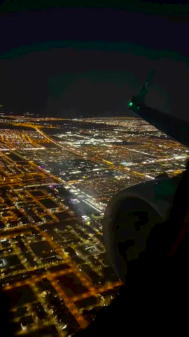 #رحلتي #رحلة #هبوط #جدة #الرياض #الدمام #ليل #جو #طائرة 