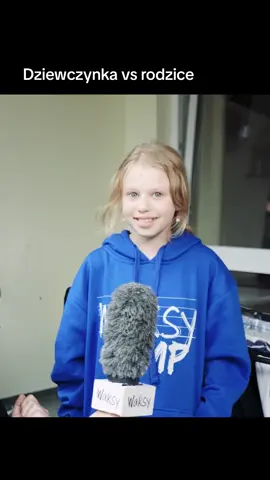 Tęsknisz za rodzicami podczas obozu? #waksy #wakacje #sonda #wywiad #rodzice 